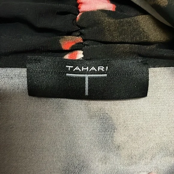 T Tahari size large black floral 3/4 sleeve blouse - Picture 4 of 10